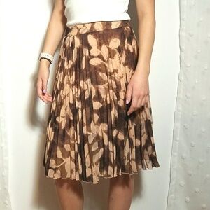 VINTAGE Abstract Floral Accordion Pleat Mini Skirt